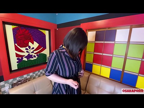 ❤️ Puttana giapponese con grandi tette si masturba con sex toys e ha un orgasmo. Parla in un'intervista della sua esperienza di scopata. Tette enormi e figa pelosa che geme forte. Osakaporn ❤❌ Video di sesso di qualitàal it.klassikaprint.ru ❌